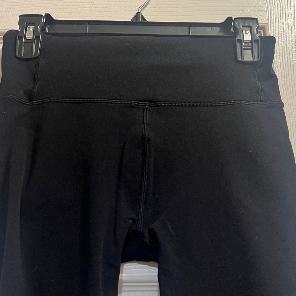 Lululemon Wunder Under Leggings. - Picture 2 of 2